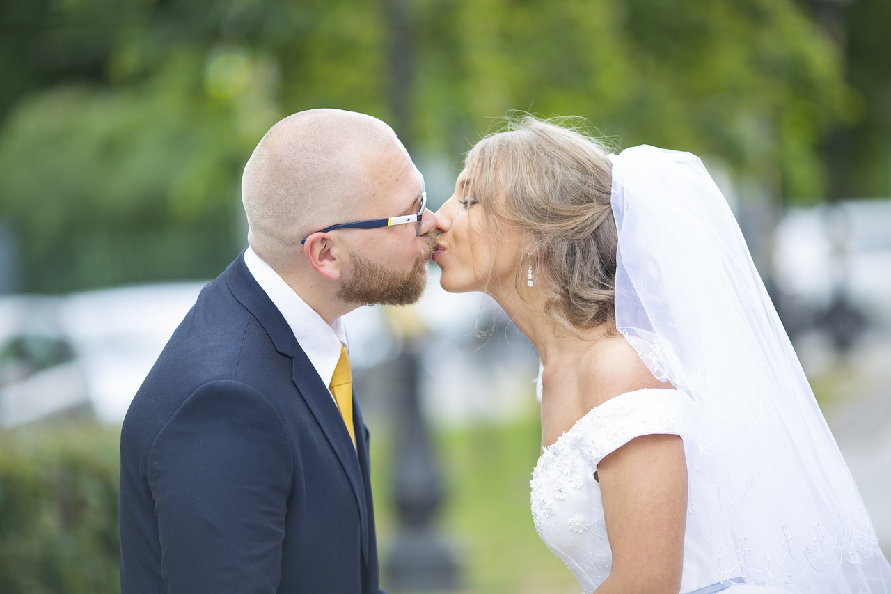 子洲最新結婚視頻,見證甜蜜愛情,傳承幸福時光的美好瞬間