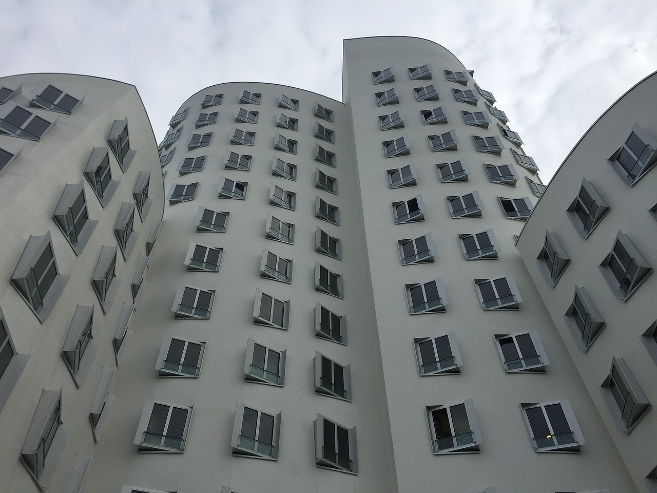洛寧最新樓盤，探索城市新篇章的理想居住地