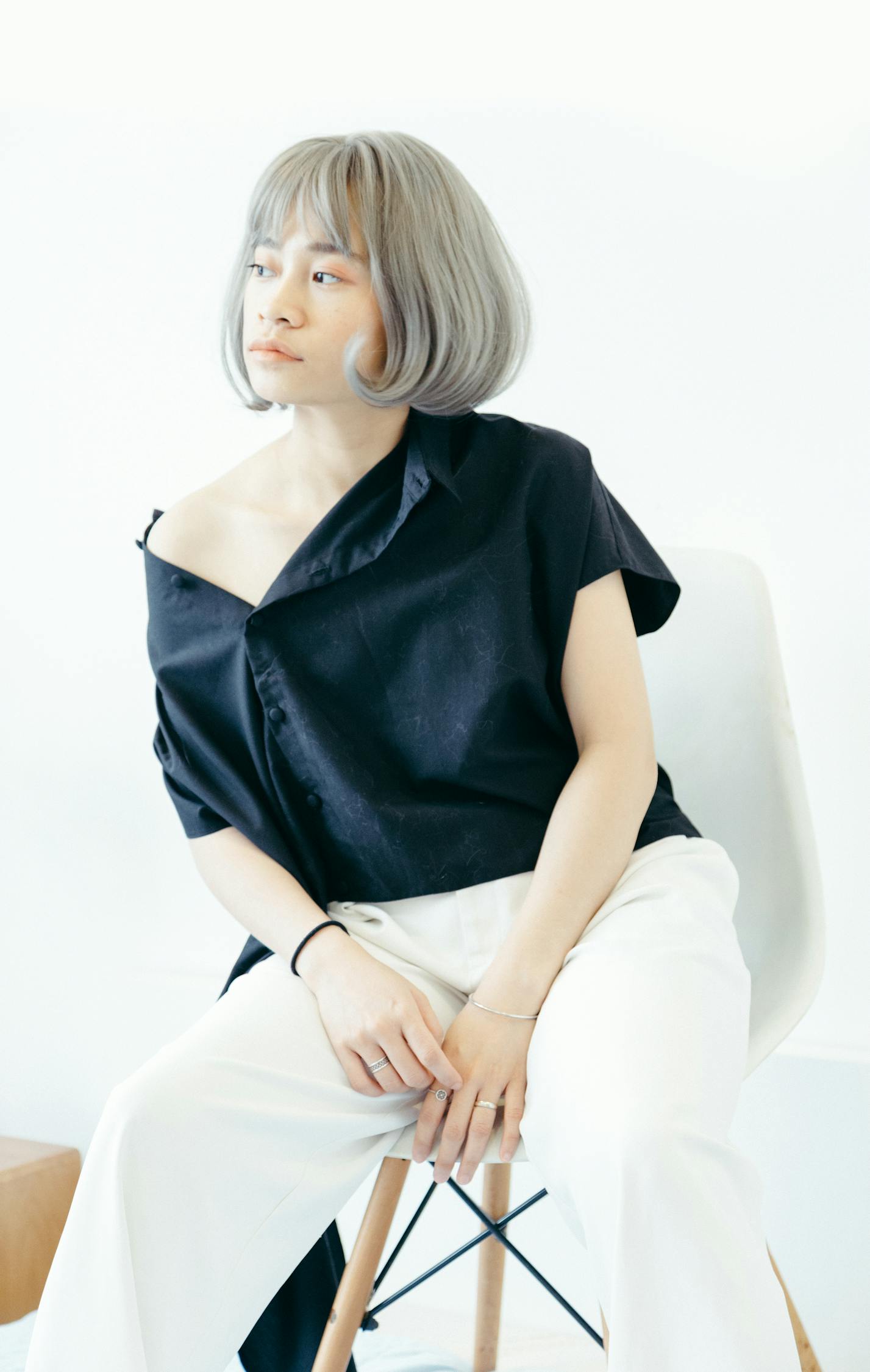 時尚簡約與個性魅力并存,2017最新女士短發流行趨勢