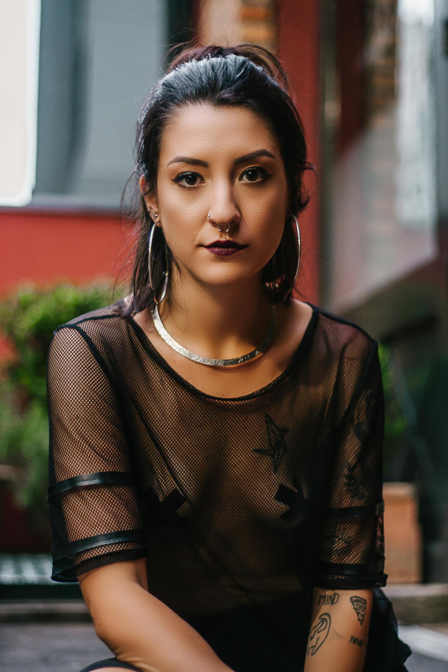 新娘最新妝容,展現獨特魅力,成為焦點新娘
